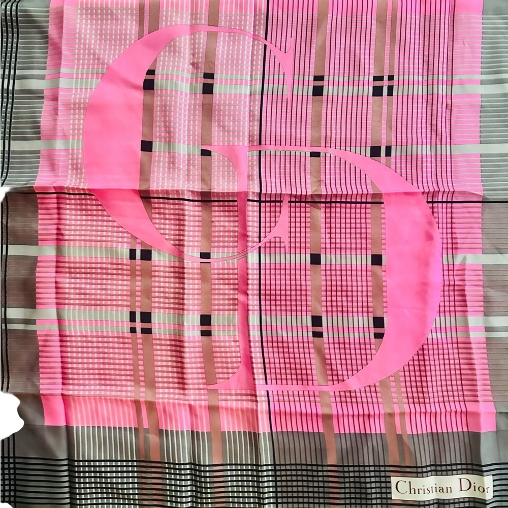 Christian Dior Classic Pink Gray CD Logo Plaid Vintage 30” Silk Square Scarf - Picture 4 of 10